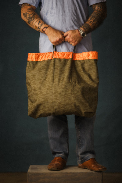 Travel Tote