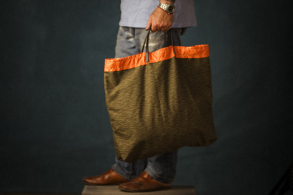 Travel Tote