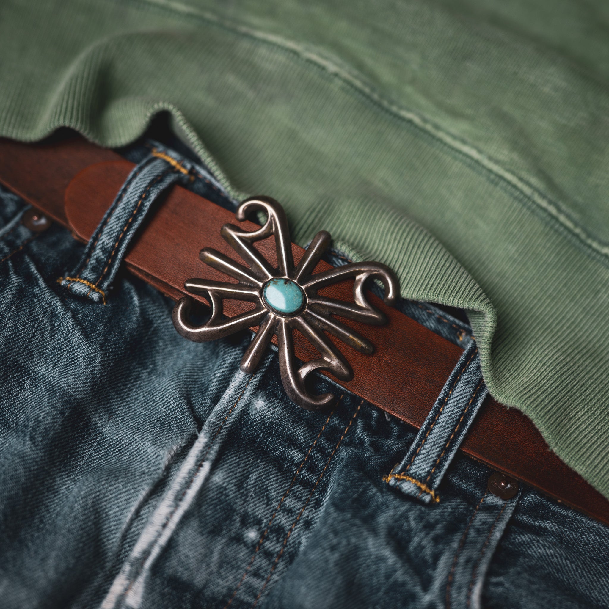 VINTAGE HAUL 3 Leather Belts + 3 USA made Colorado & Navajo Theme Belt Buckles Old Navajo Concho Belt Exceptional Payton Signed Sterling  main image 4