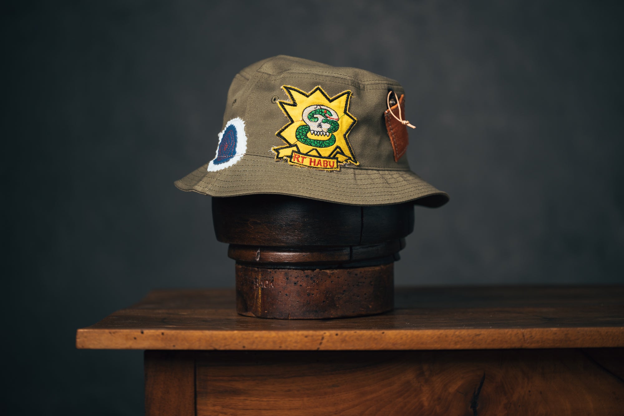 ハット thisisneverthat * Damaged Denim Jungle Bucket Hat Damaged Denim Jungle Bucket Hat - thisisneverthat®